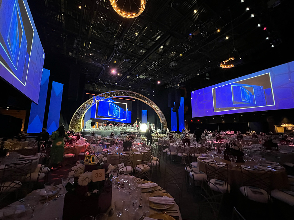 Qatar Foundation International exhibit booth, Islamic arch structure with LED edge lighting, EventPro
