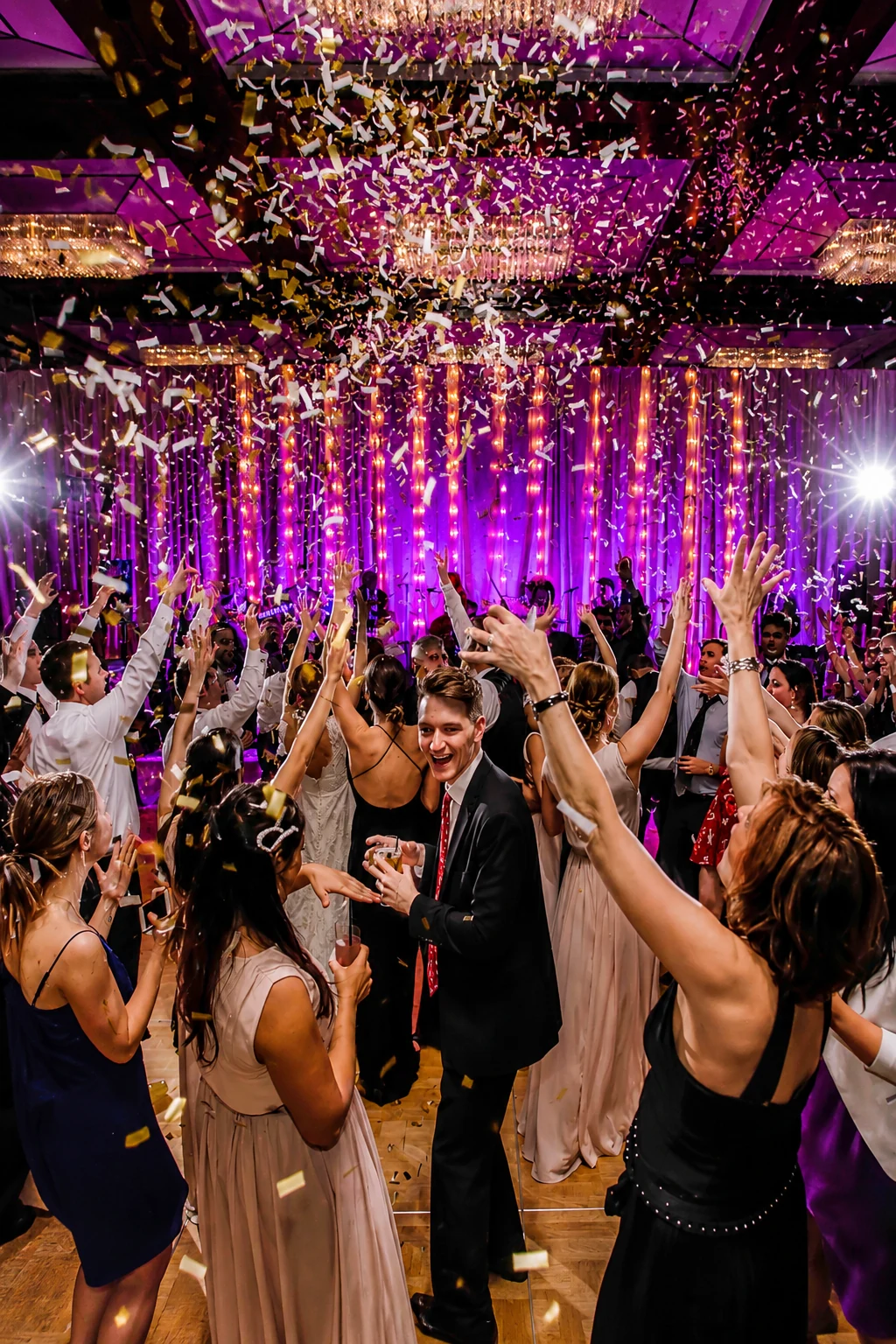 Wireless uplighting washing walls and architecture at a Washington, DC event by EventPro